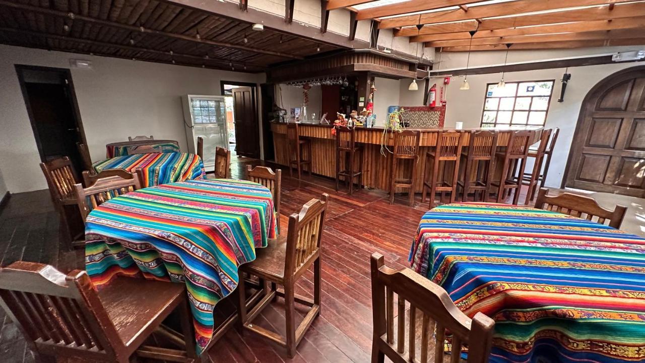 Campus Residencias Bed and Breakfast Quito Exterior foto