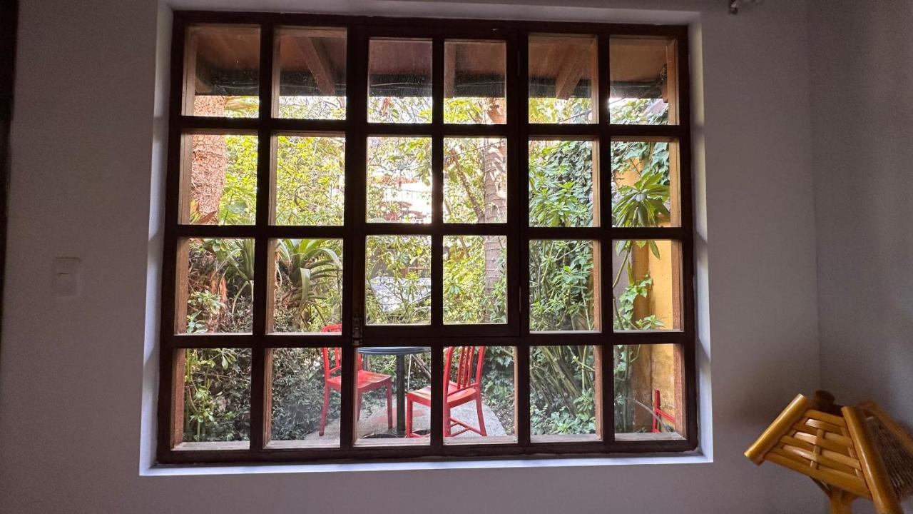 Campus Residencias Bed and Breakfast Quito Exterior foto