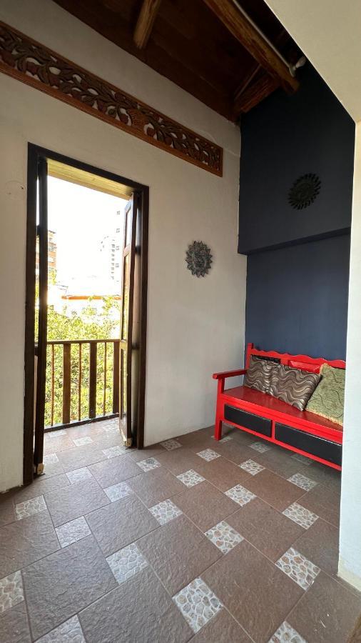 Campus Residencias Bed and Breakfast Quito Exterior foto
