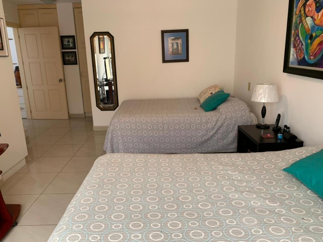 Campus Residencias Bed and Breakfast Quito Exterior foto